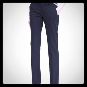 Banana Republic woman’s size 2 Logan pant